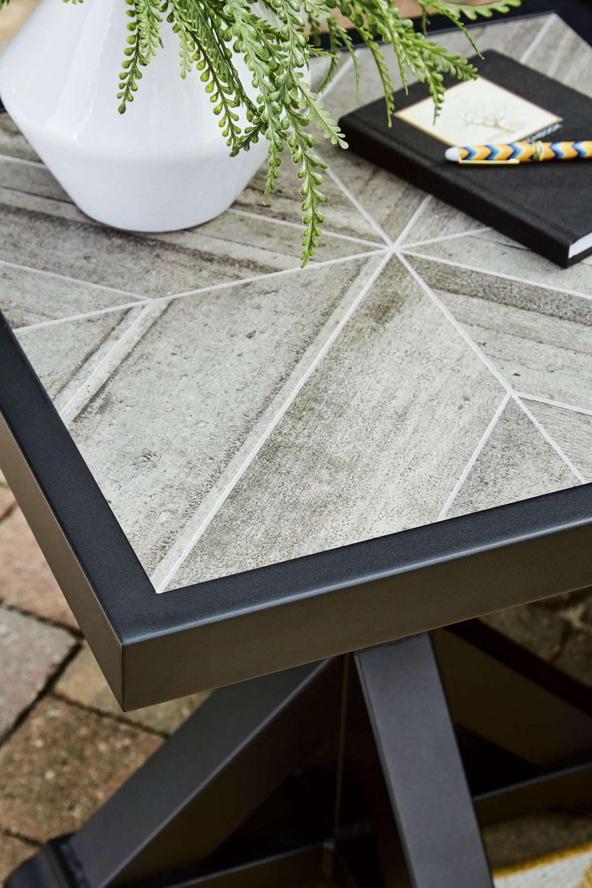 Beachcroft - Square End Table - Black / Light Gray