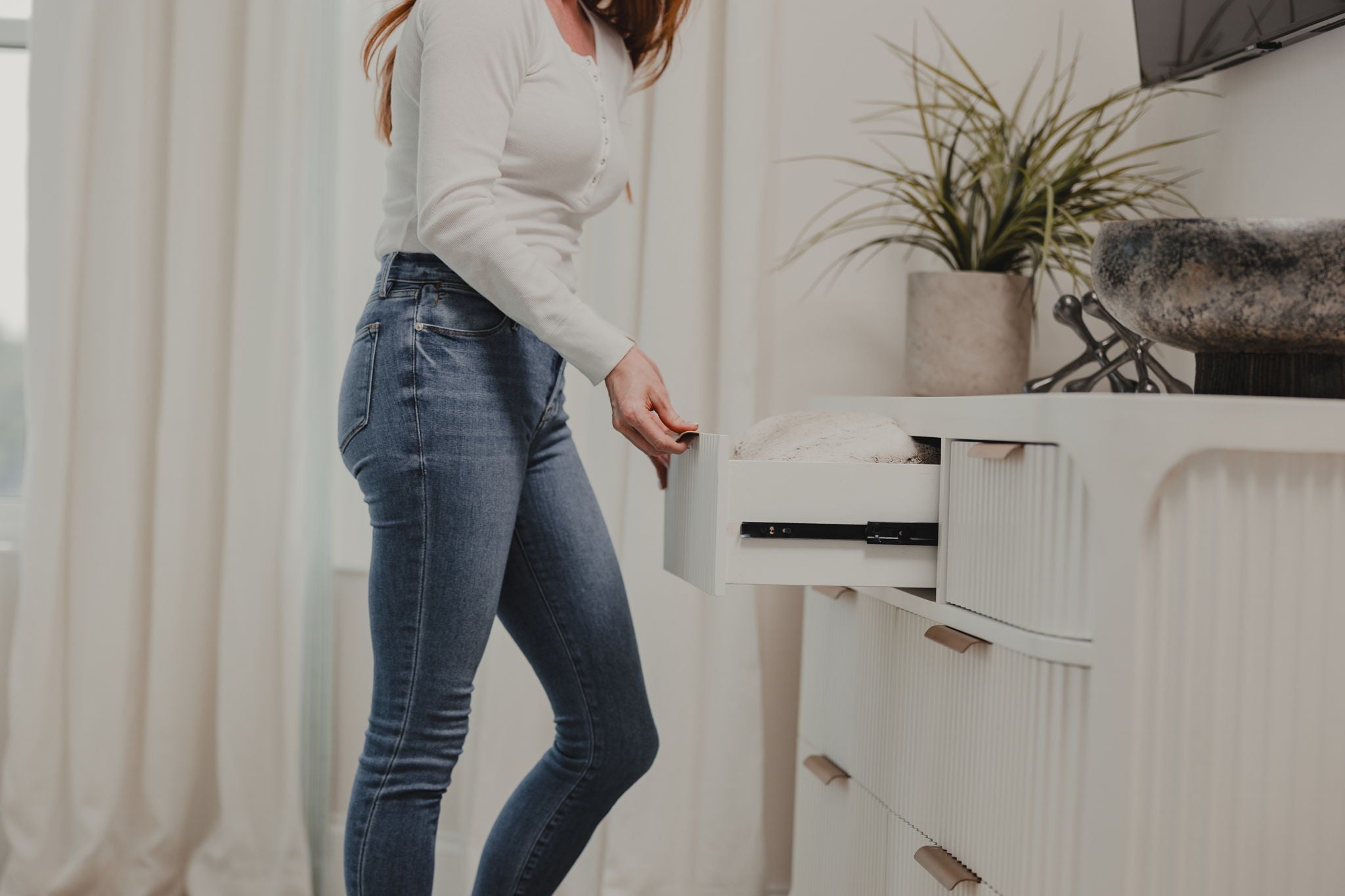Montauk - 7-Drawer Dresser - White