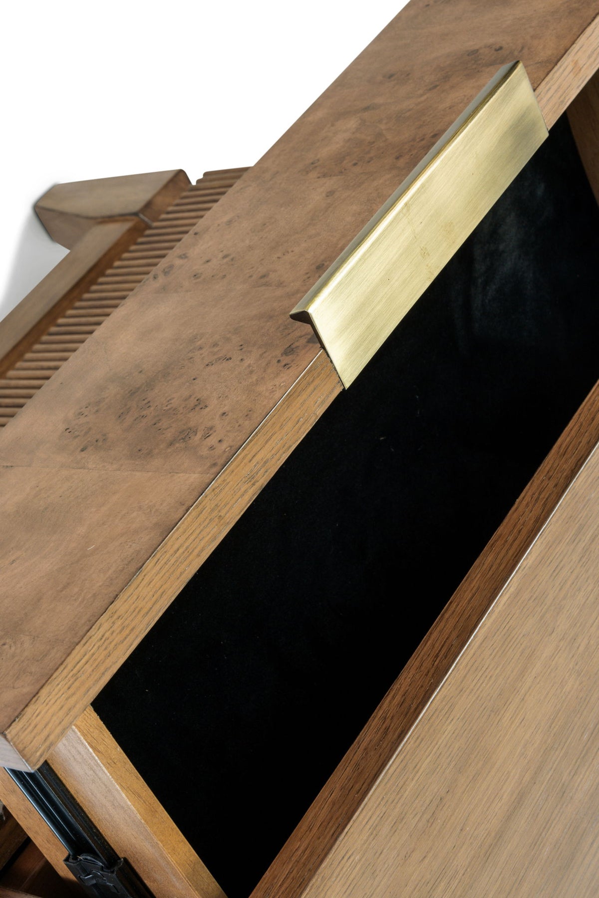 Manhattan Valley - 3 Drawer Nightstand
