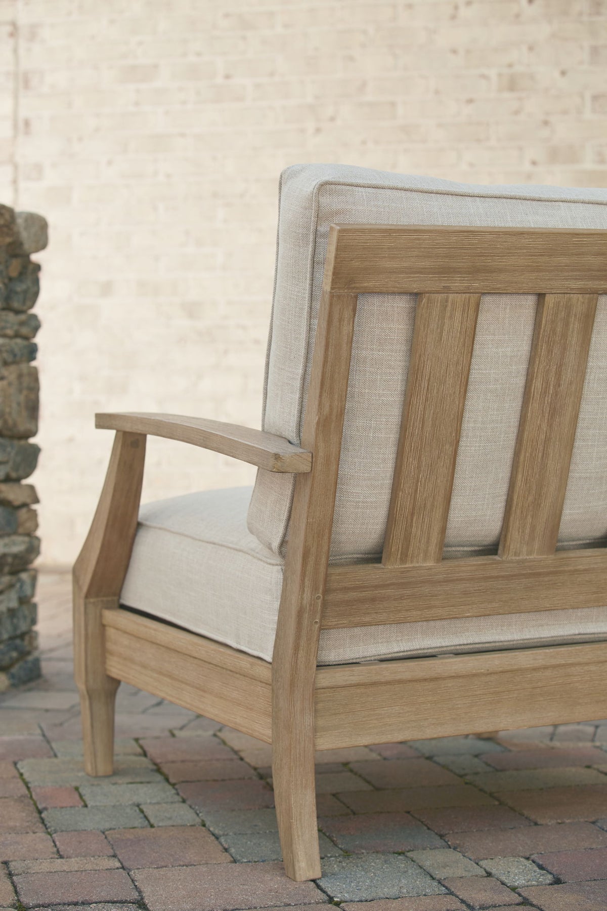Clare View - Lounge Chair w/Cushion - Beige