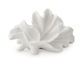 Waynemont - Sculpture - White