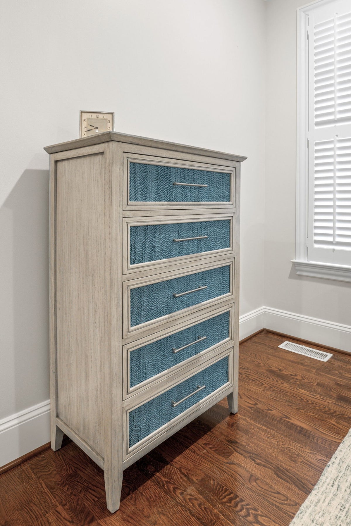 Ocean Isles - 5 Drawer Woven Chest - Ocean Blue / Aged Ivory