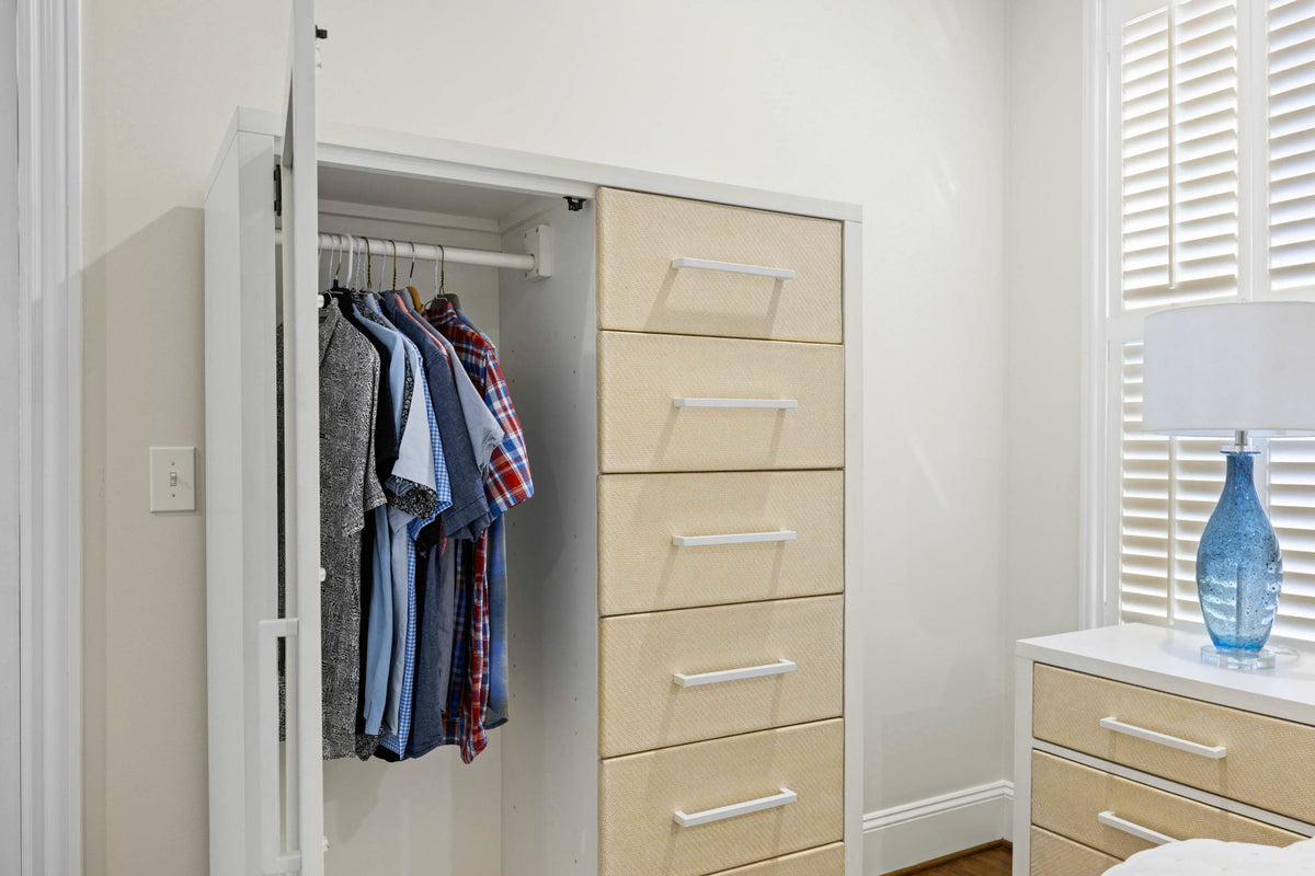 Miramar - Woven Mirrored Door Chest - Sand / Stark White