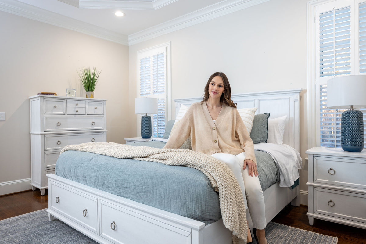 Point Breeze - Storage Bed