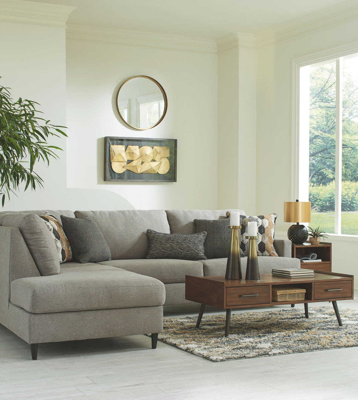 Santasia - 2 Piece Sectional