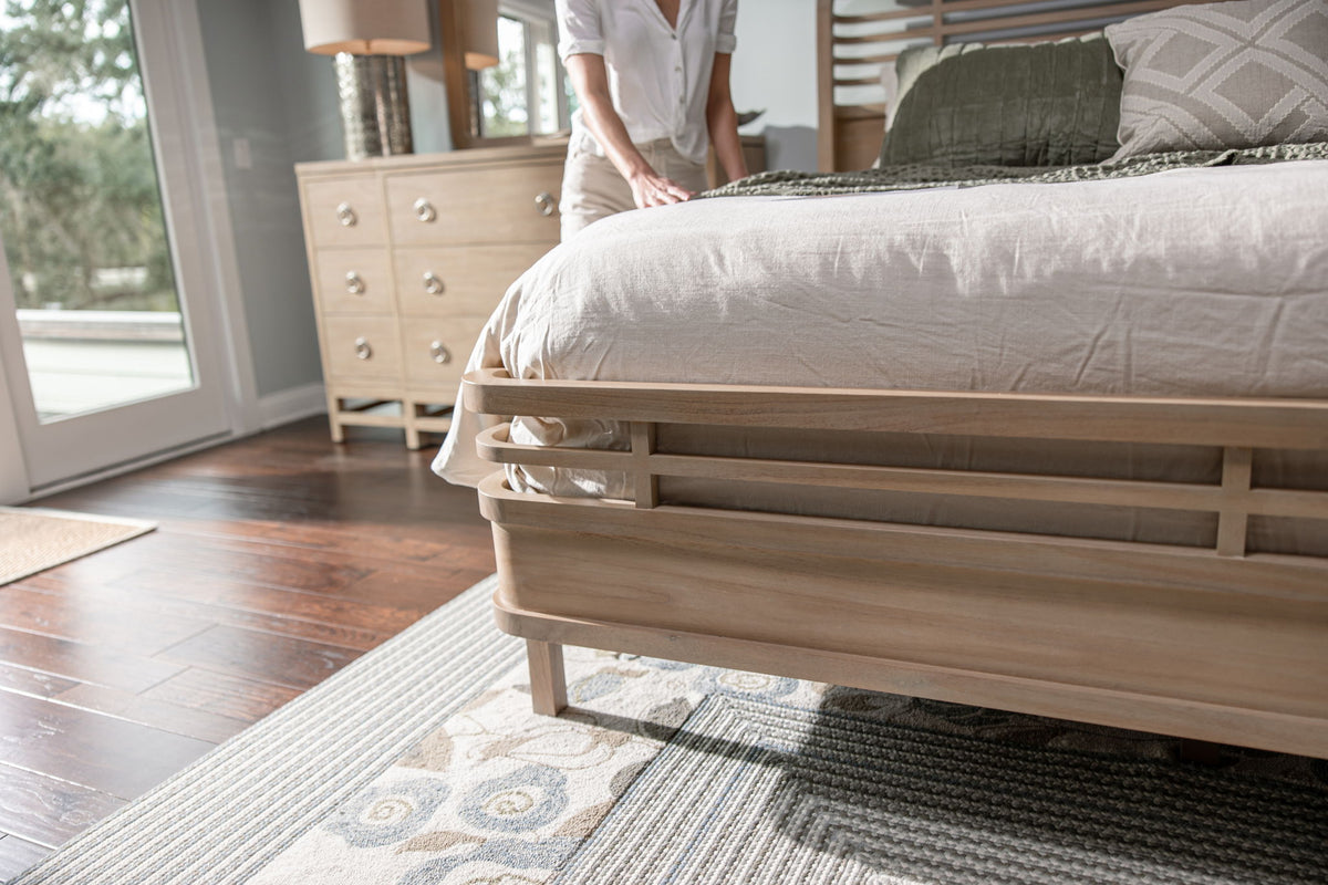 Monterey - Bed