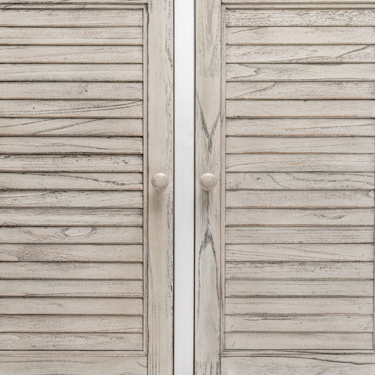 Islamorada - 4-Door Credenza - Dapple Gray / Blanc