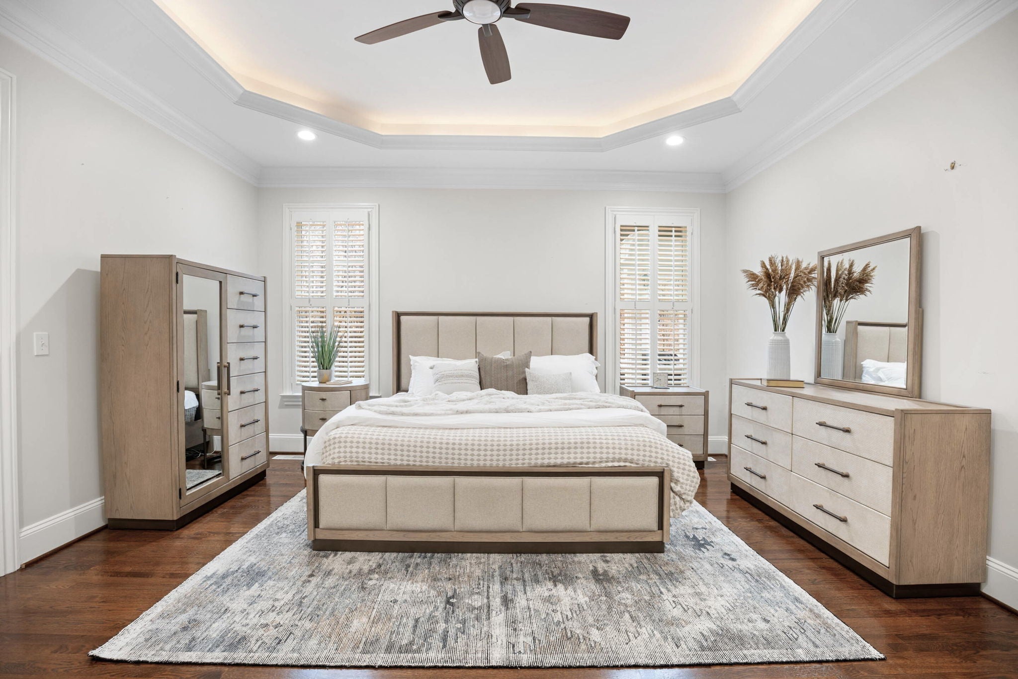 Rio Vista - Upholstered Bed