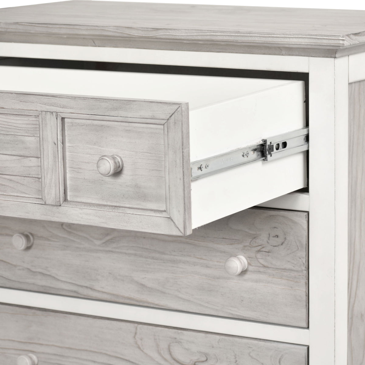 Islamorada - 5 Drawer Chest - Dapple Gray / Blanc