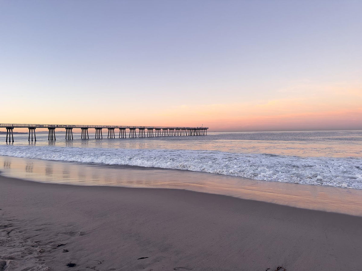 Hermosa Beach Pier By Kathy Mansfield (Framed) - Light Blue