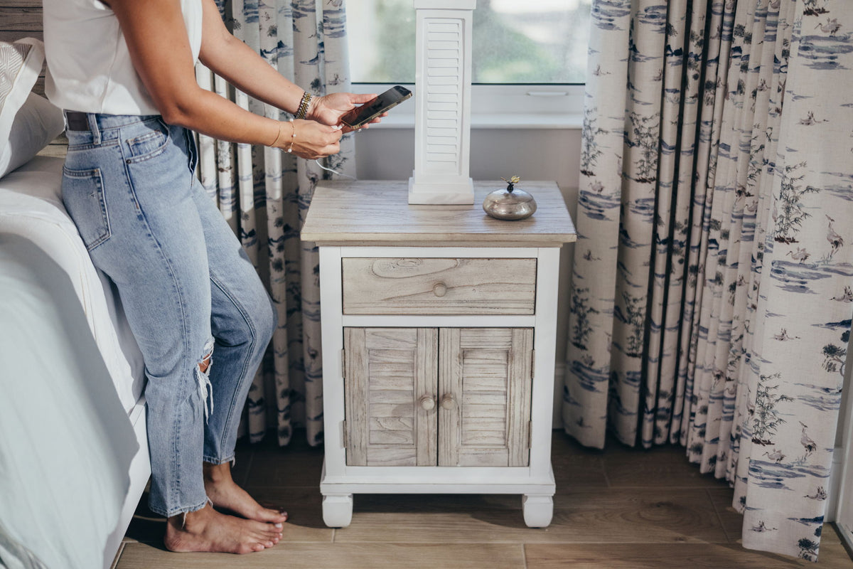 Islamorada - 1 Drawer And 2 Door Nightstand With Power Strip And USB-A Port - Dapple Gray / Blanc