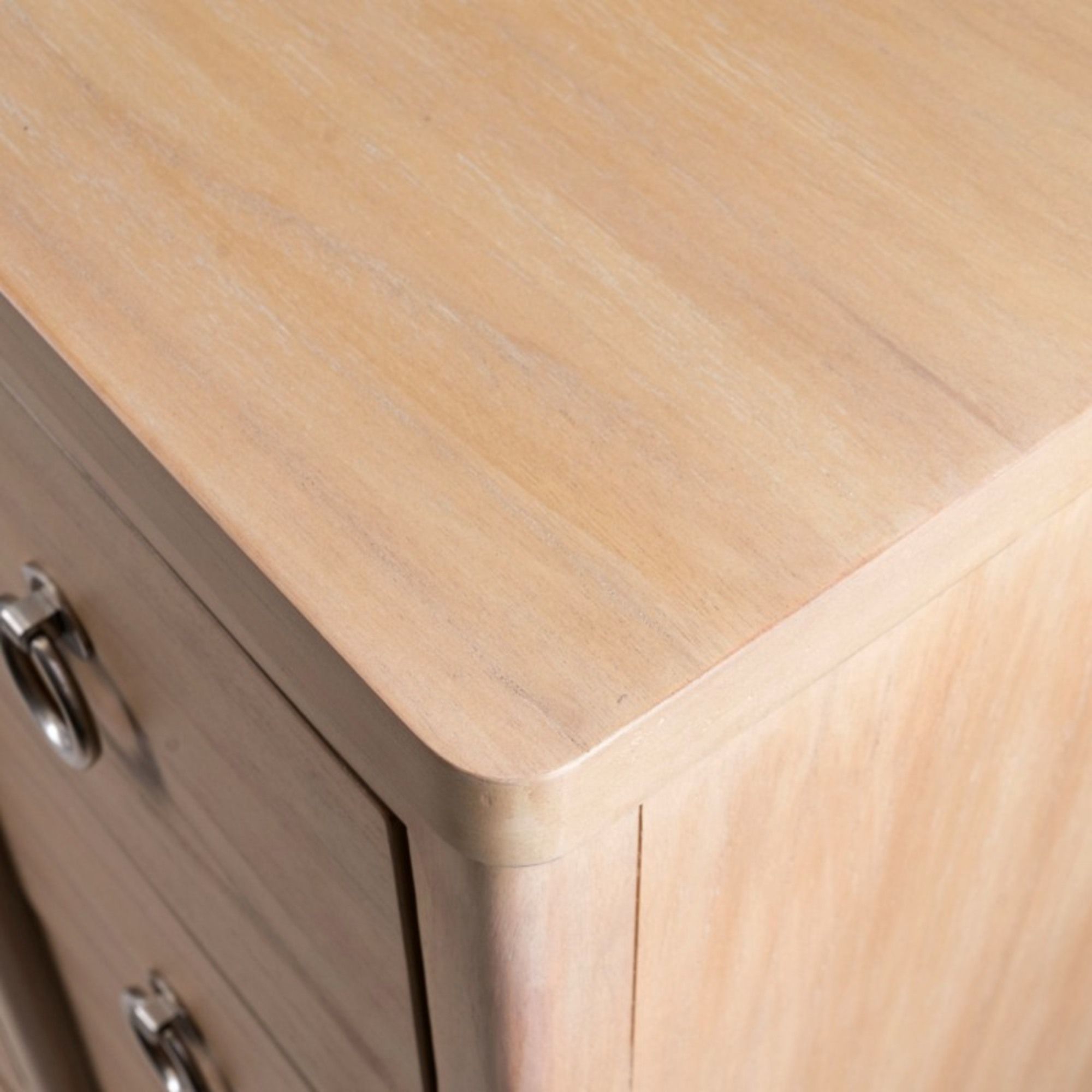Monterey - 9 Drawer Dresser - Sandstone