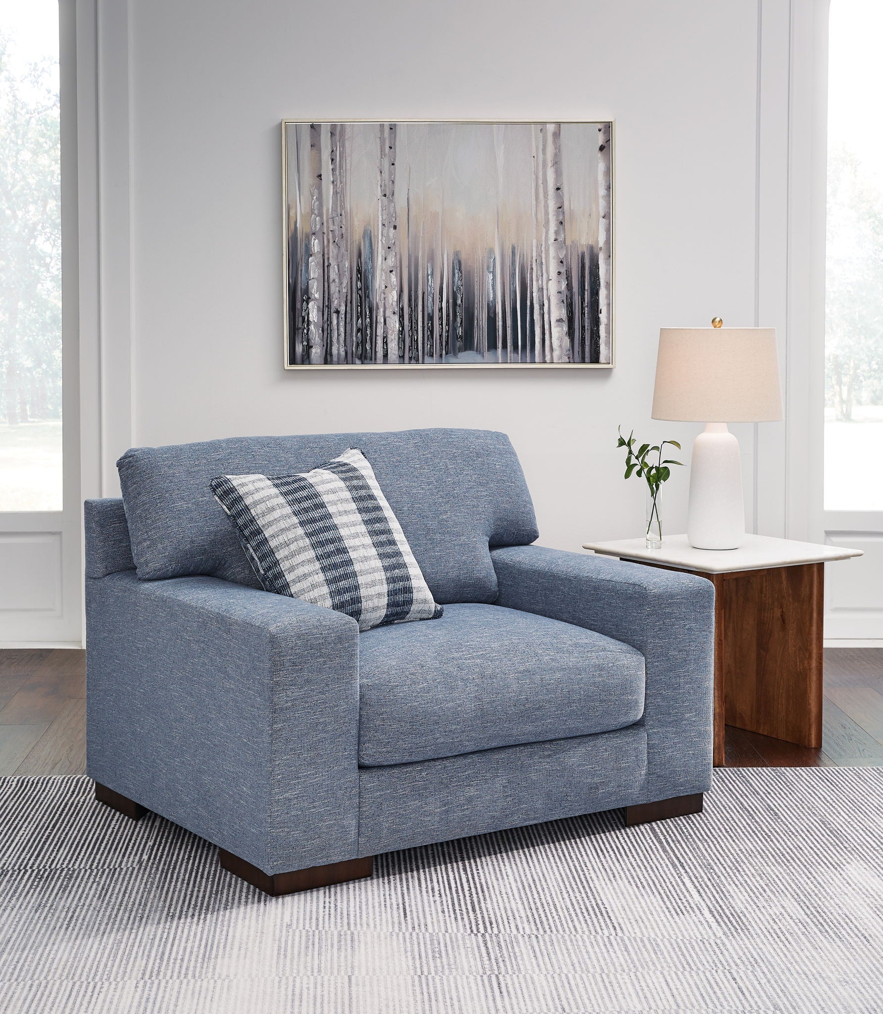 Belvoir - Chair And A Half
